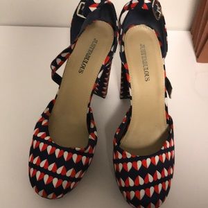 8.5-9 lightly worn shoes 2/10 JustFab